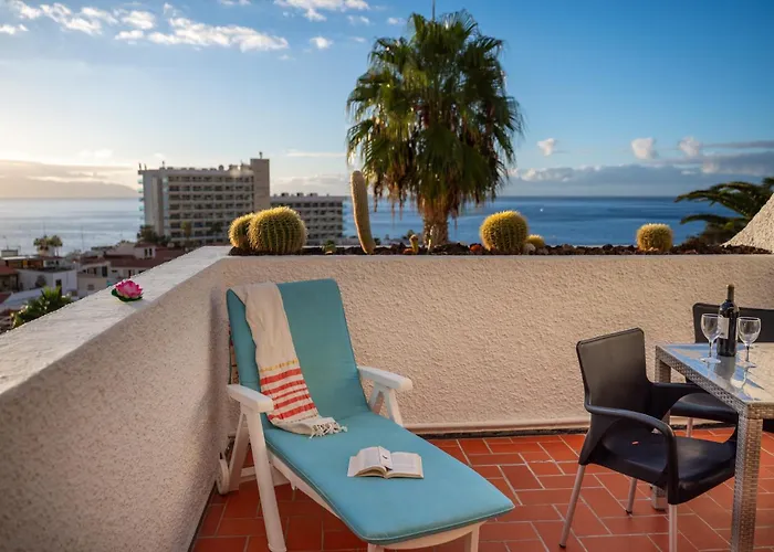 Sun Apartment *